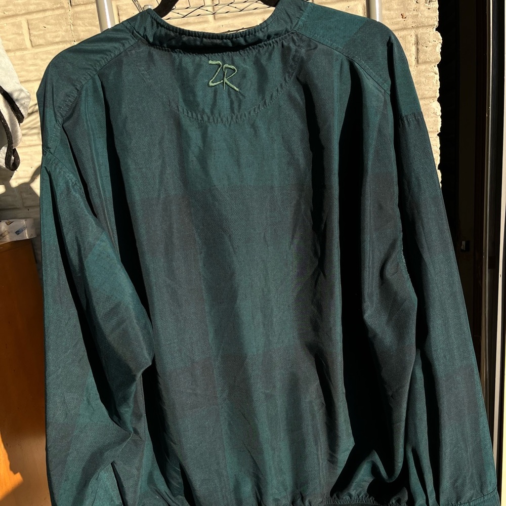 Zero Restriction Lightweight Pullover Windbreaker… - image 6
